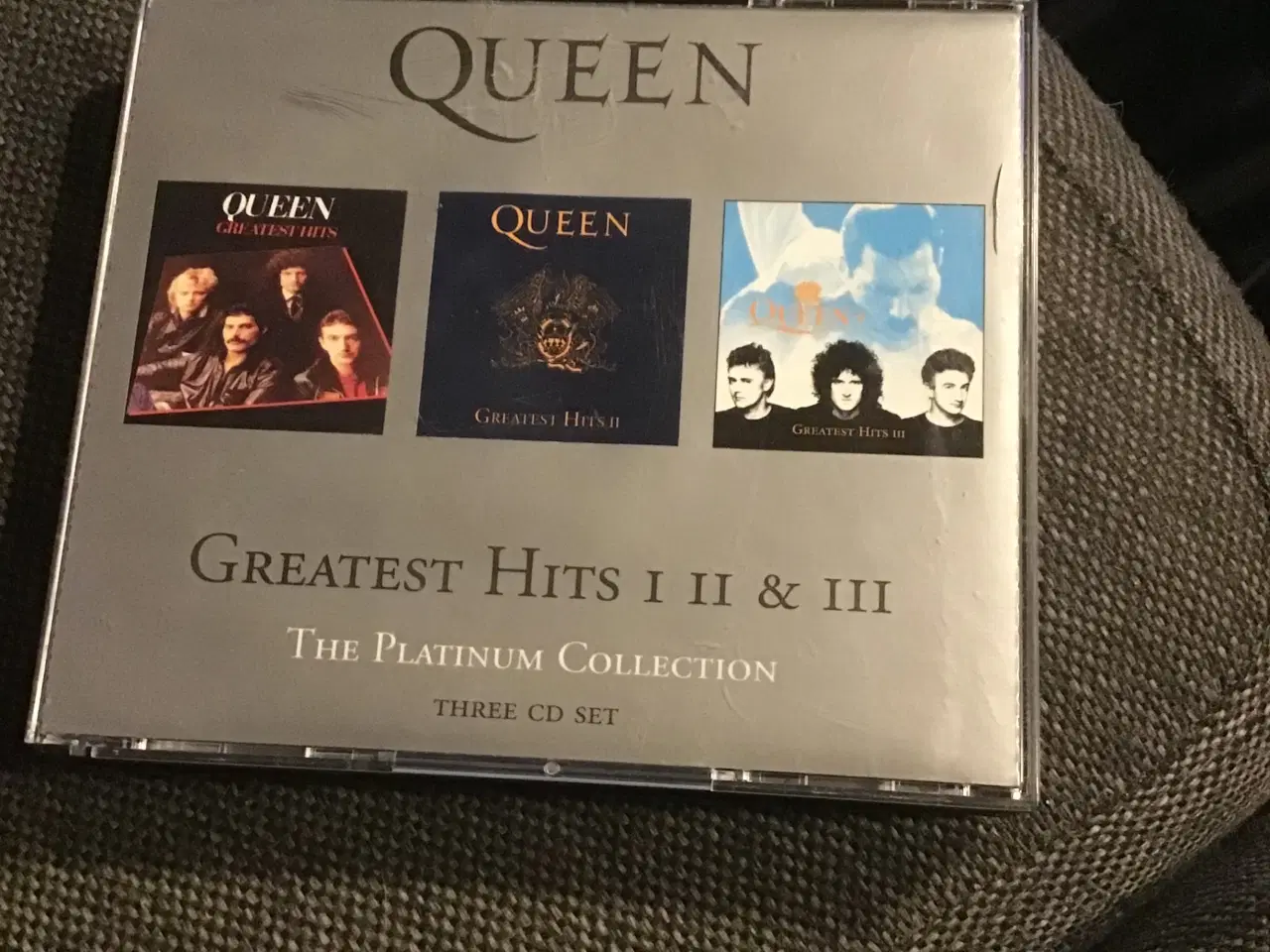 Billede 1 - Queen CD boks.
