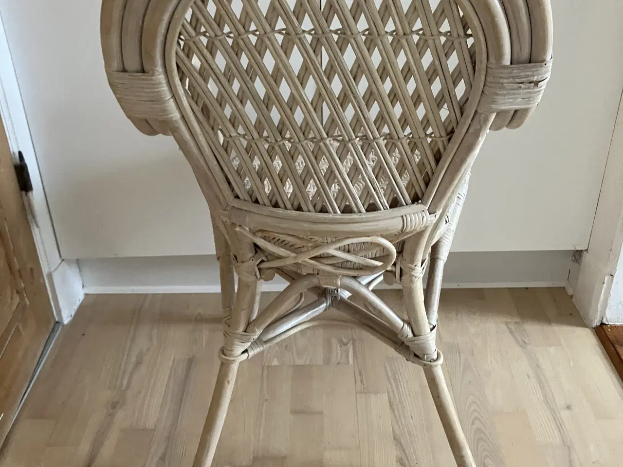 Billede 1 - Kurvestol