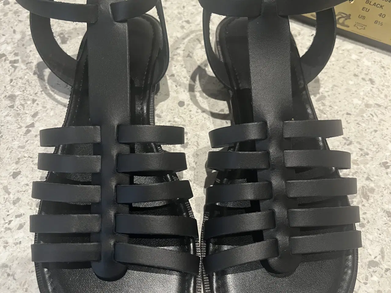 Billede 3 - Marco Tozzi sandaler str 40