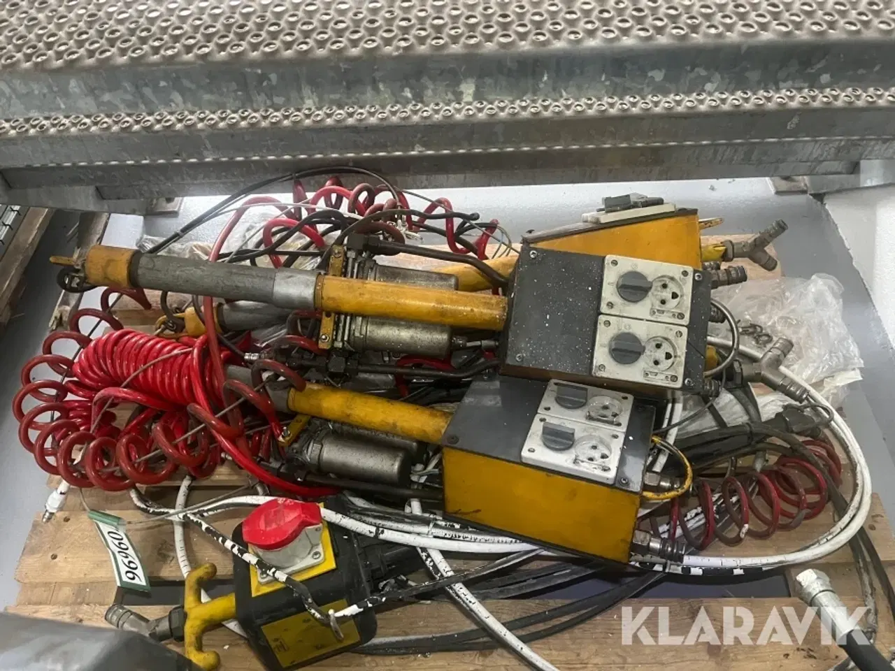 Billede 1 - Strøm og luftindtag 7 styk