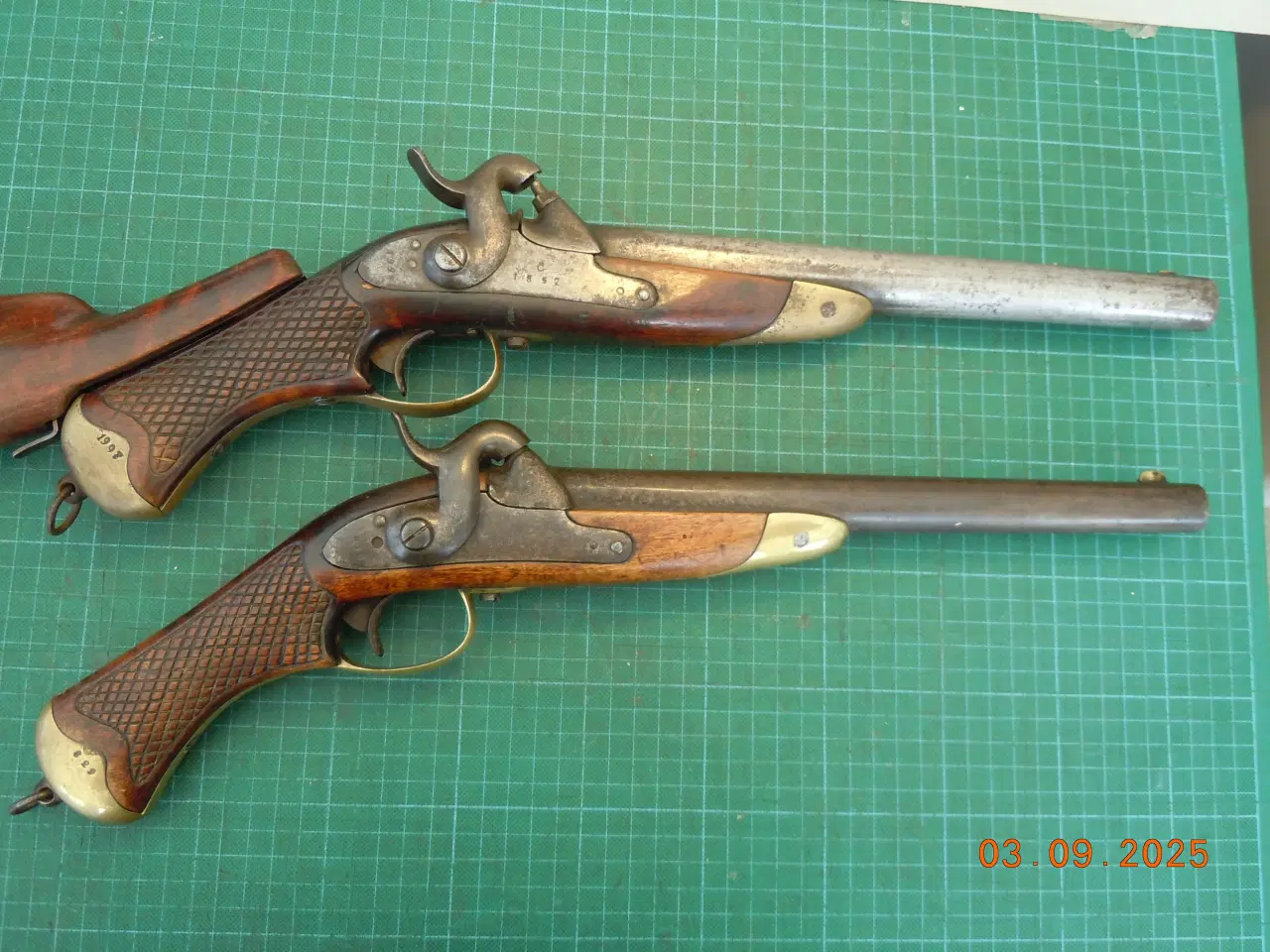 Billede 2 - Pistolsæt M-1850 med løskolbe, flankørpistoler.