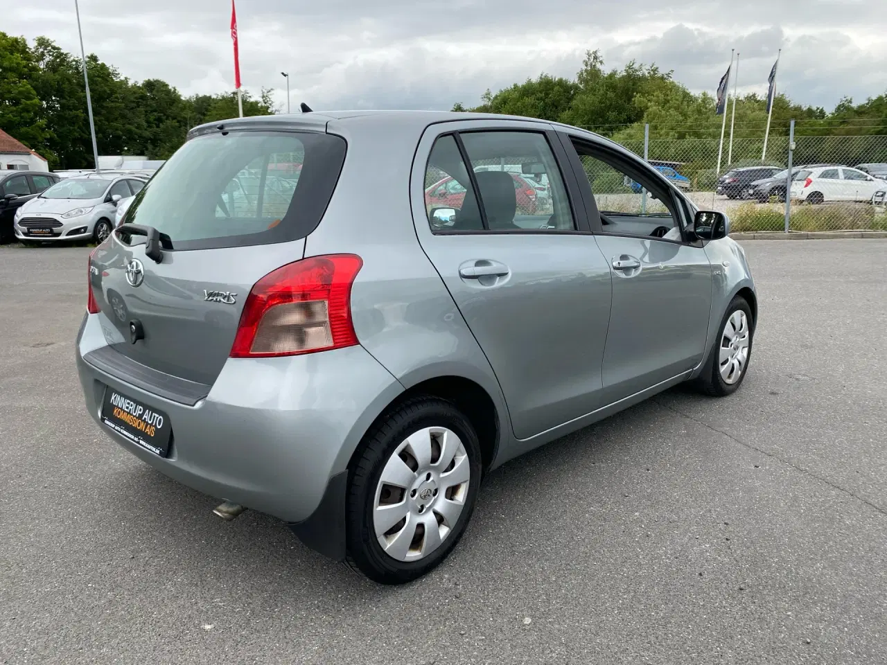 Billede 3 - Toyota Yaris 1,4 D-4D Linea Terra 90HK 5d