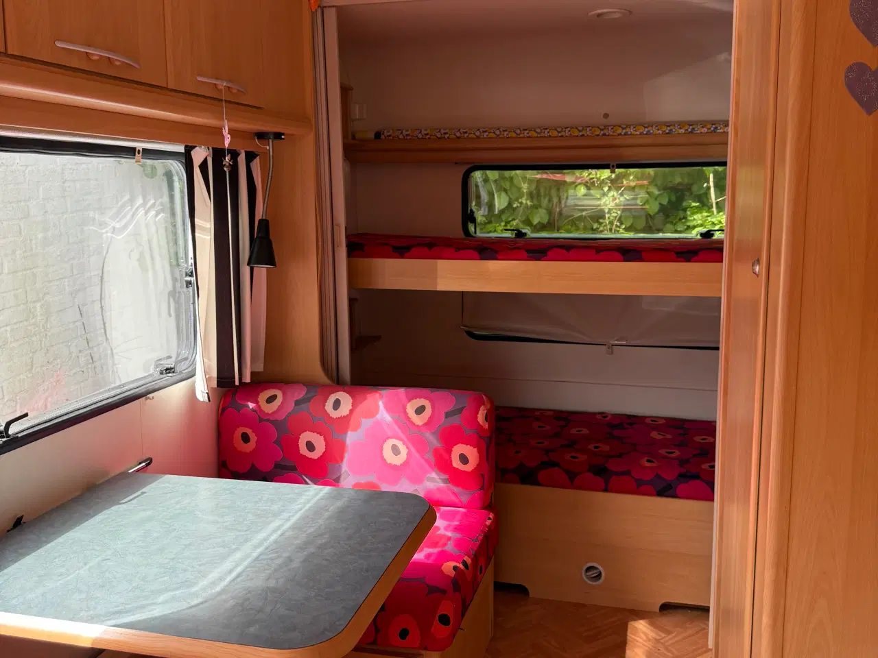 Billede 6 - Campingvogn i glade farver