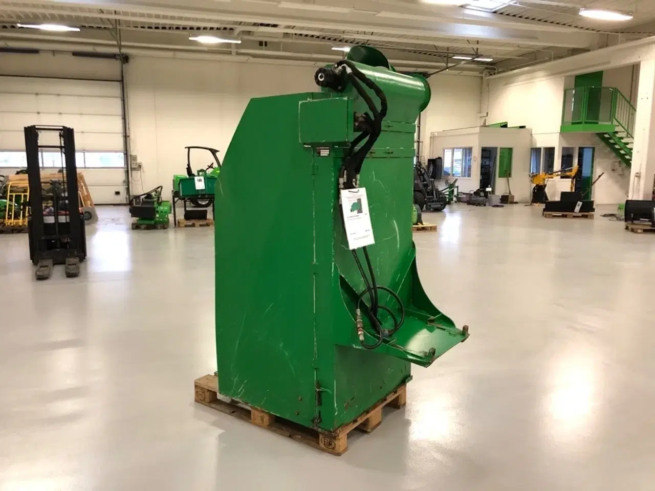 Billede 3 - Avant Halmudlægger