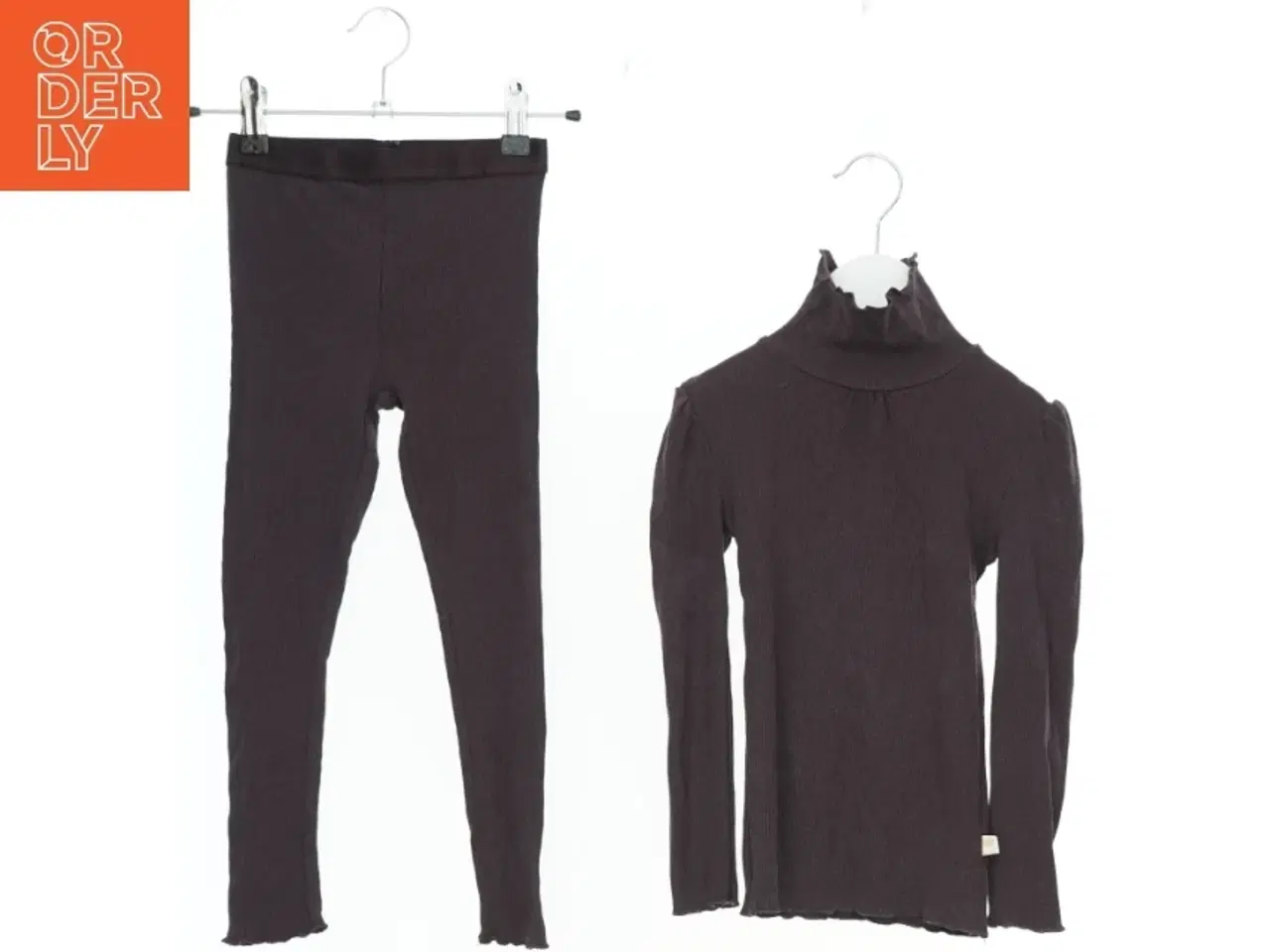 Billede 1 - Sæt med bluse og leggings fra Pomp de Lux (str. 110)