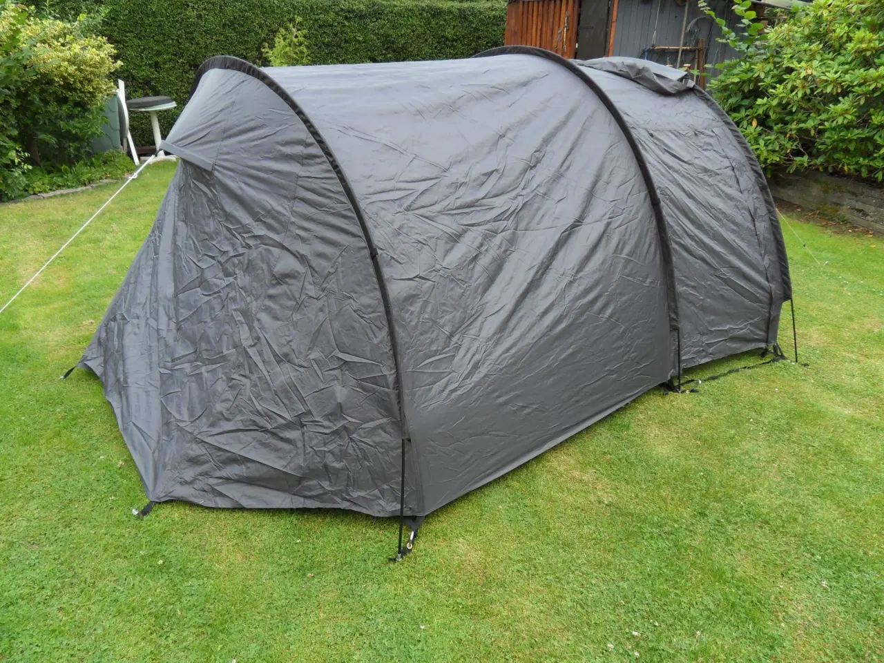 Billede 1 - Telte til camping / festival  3-5 personer.