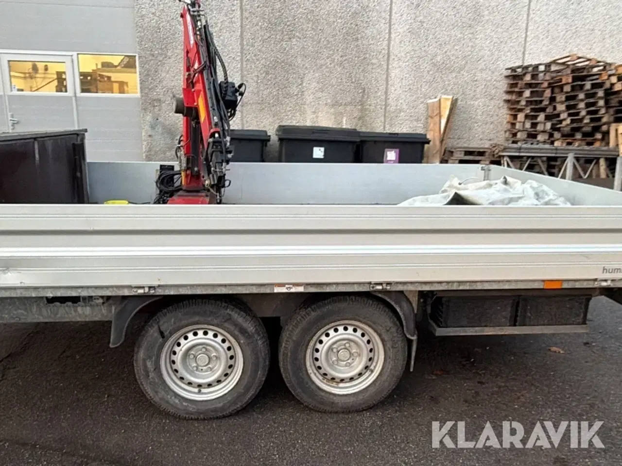 Billede 4 - Humbaur 3.500 kg 3-akslet trailer med HMF 152 kran Humbaur 354121