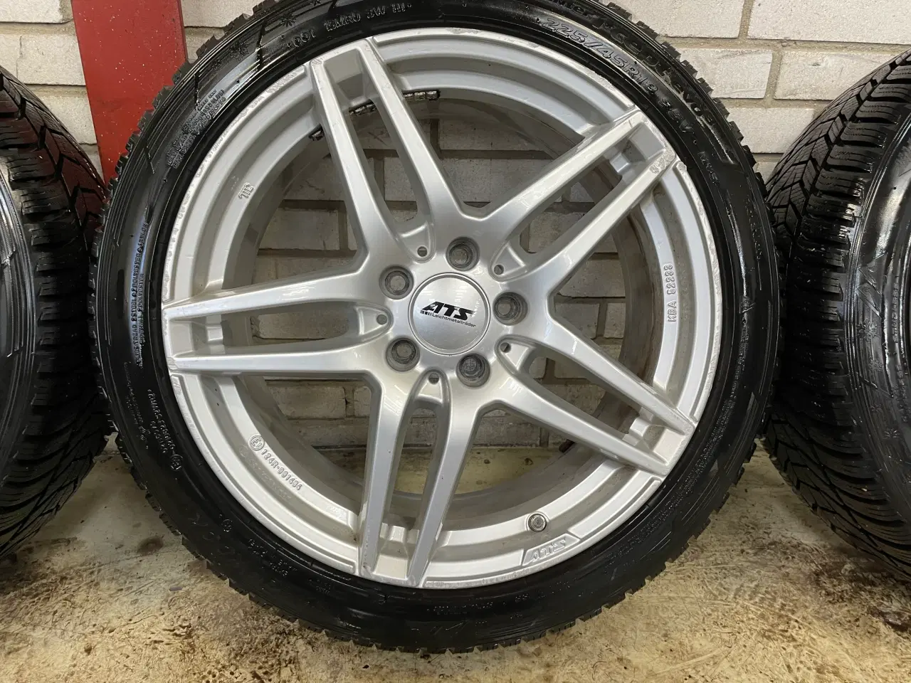 Billede 6 - 18 Mercedes A klasse 225/45r18 Ref.101 vinter