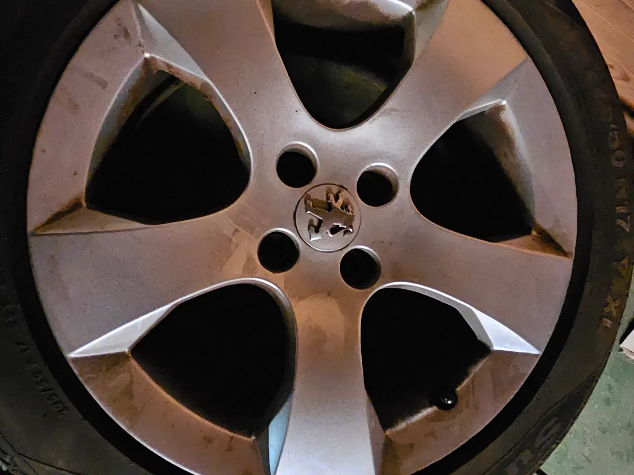 Billede 6 - 4 sommerdæk på alufælge
