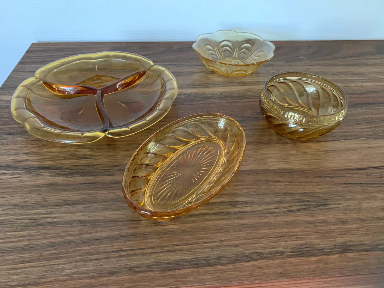 Billede 3 - RETRO stålfade, ravfarvet porcelæn mm