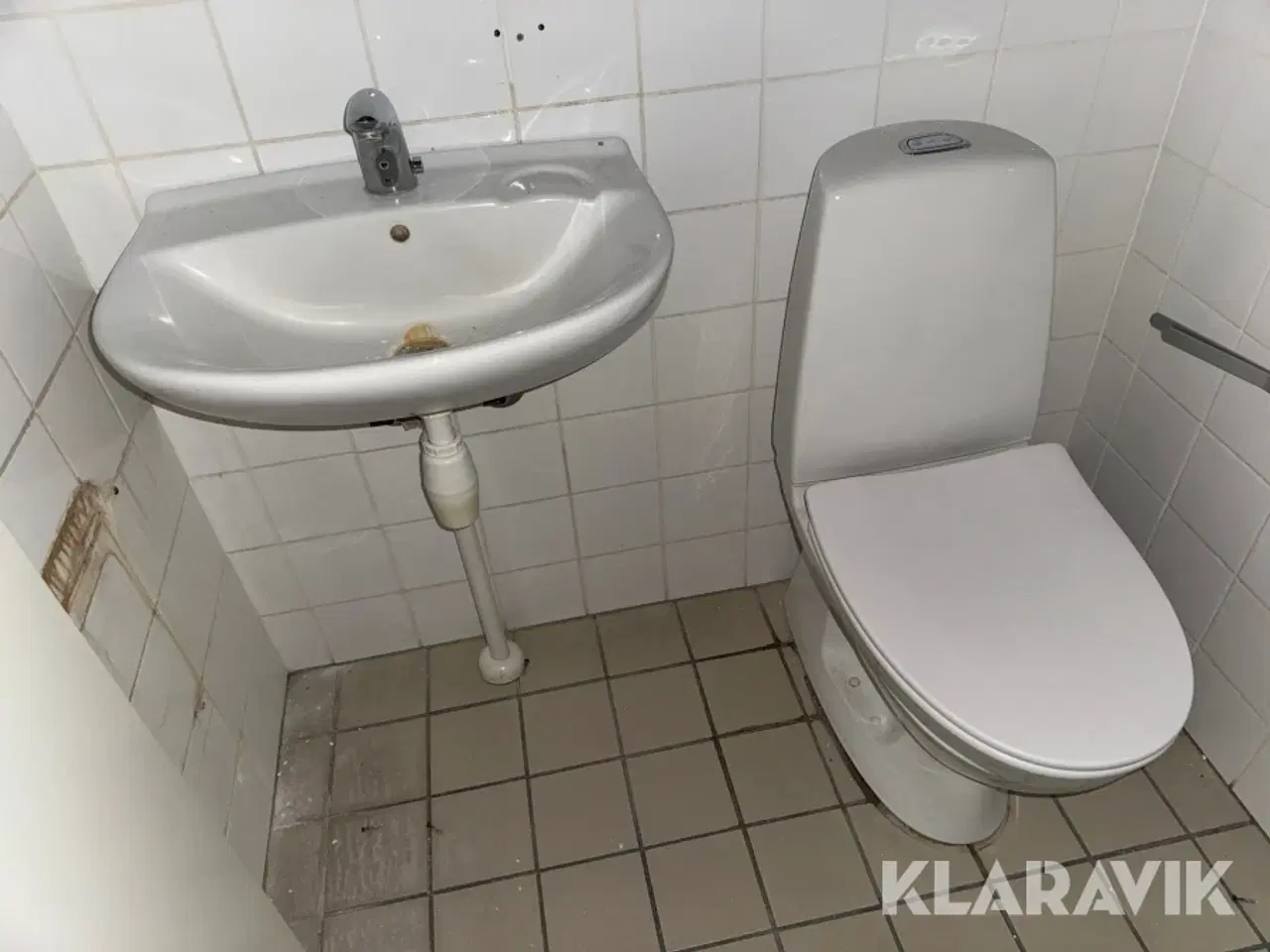 Billede 2 - Lot med håndvaske og toiletter
