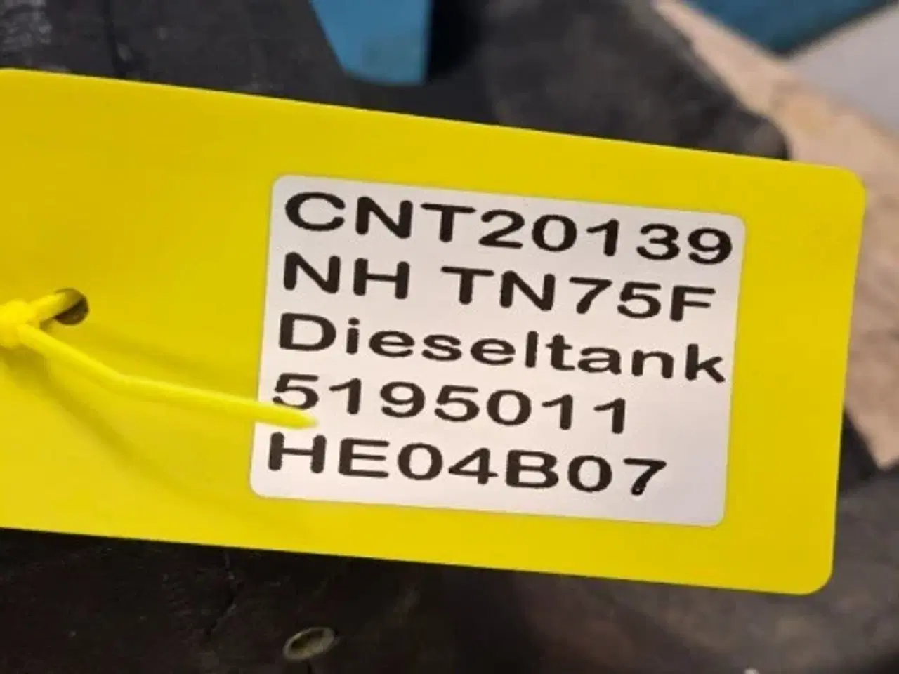 Billede 13 - New Holland TN75F Dieseltank 5195011
