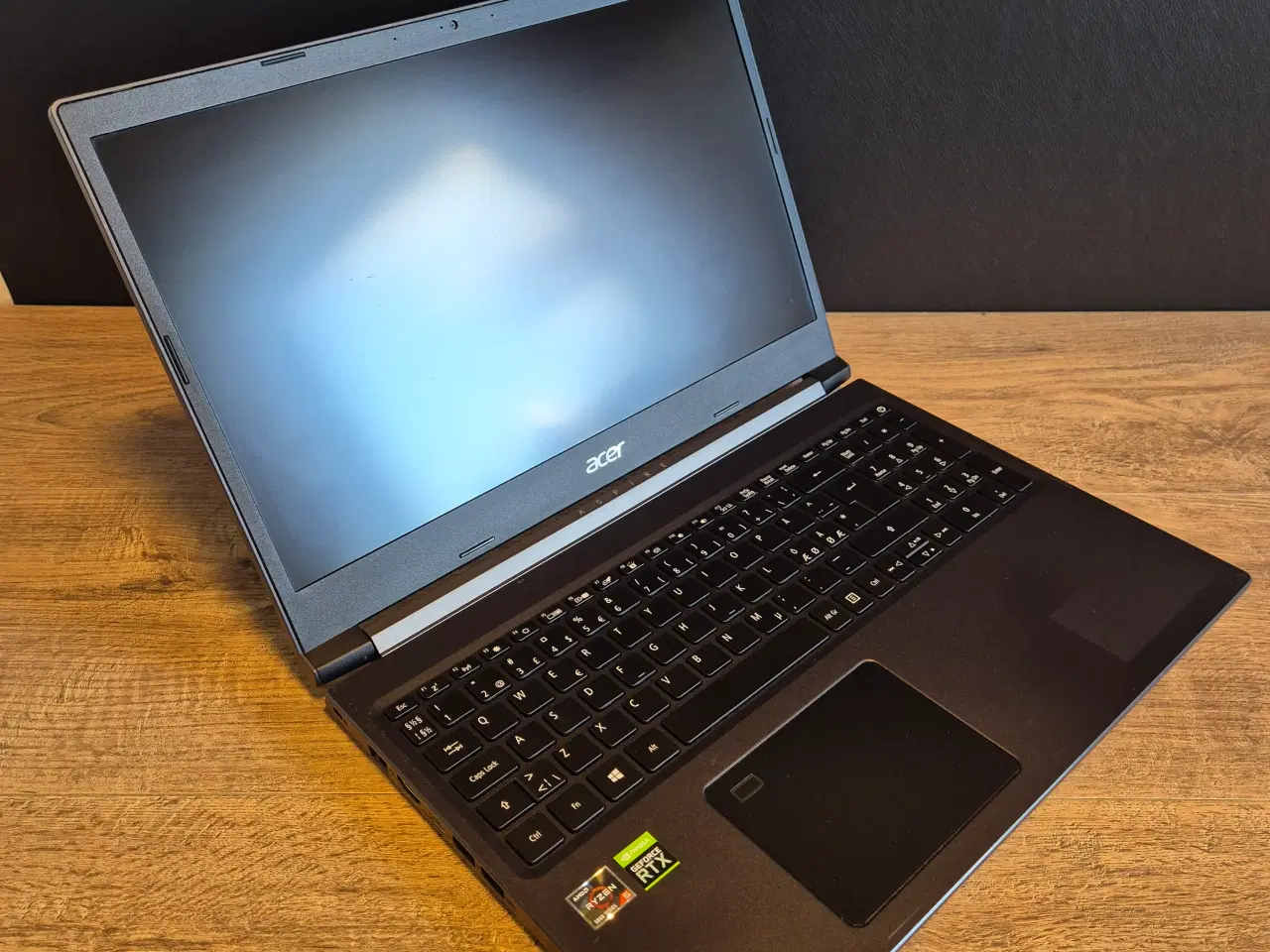Billede 2 - Acer Aspire 7 Gamer Bærebar 