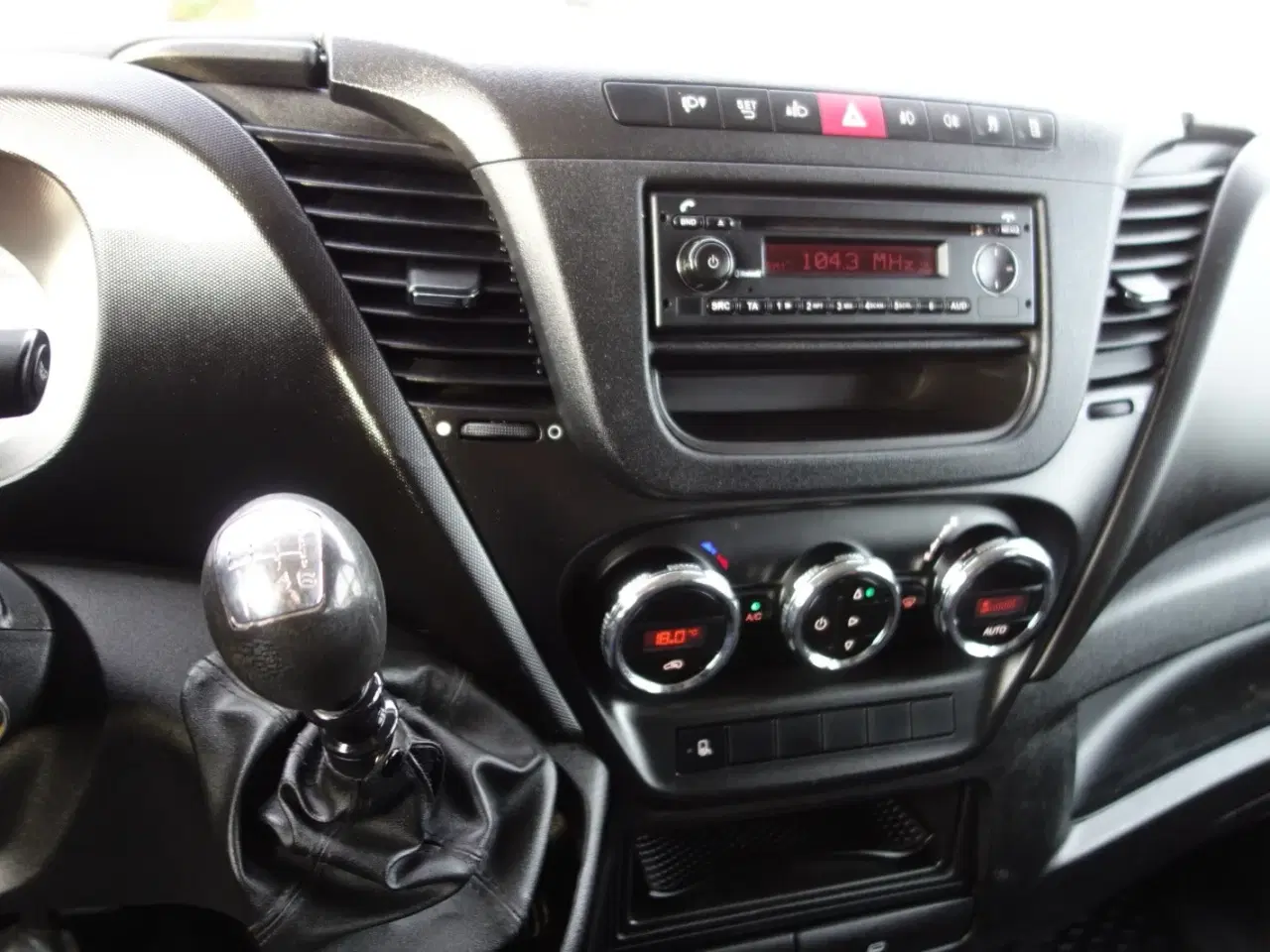 Billede 9 - Iveco Daily 3,0 35C17 Db.Kab m/lad