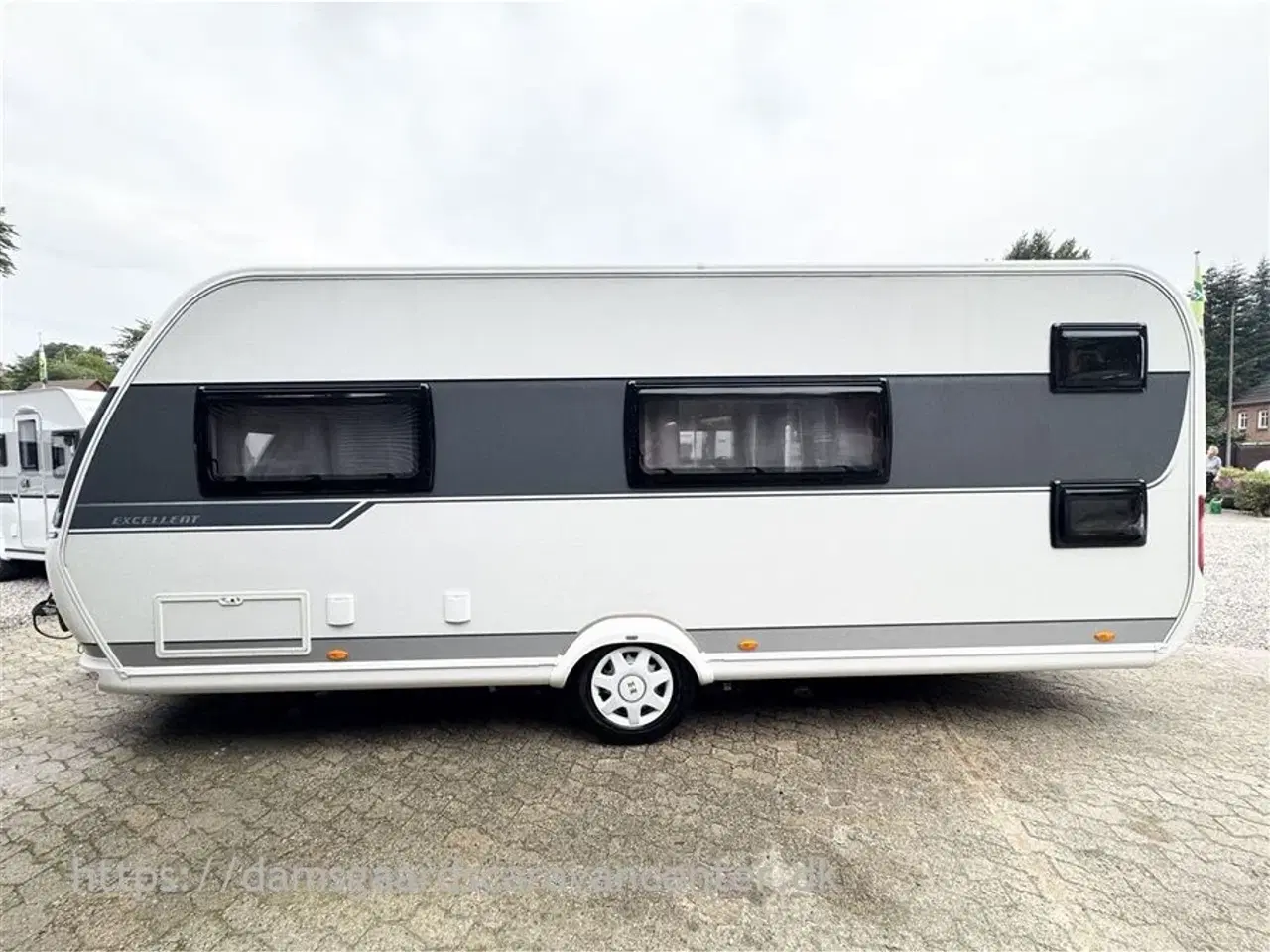 Billede 5 - 2017 - Hobby Excellent 560 KMFe Franskseng-Køjer-Gulvtemp.-Mover-Telt