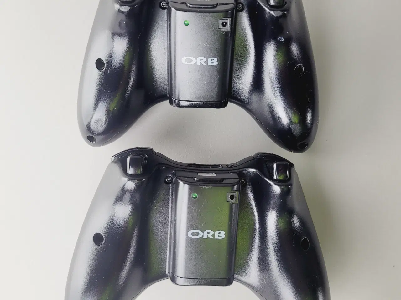 Billede 3 - ⭐️· 2 stk. originale Xbox 360 controllere