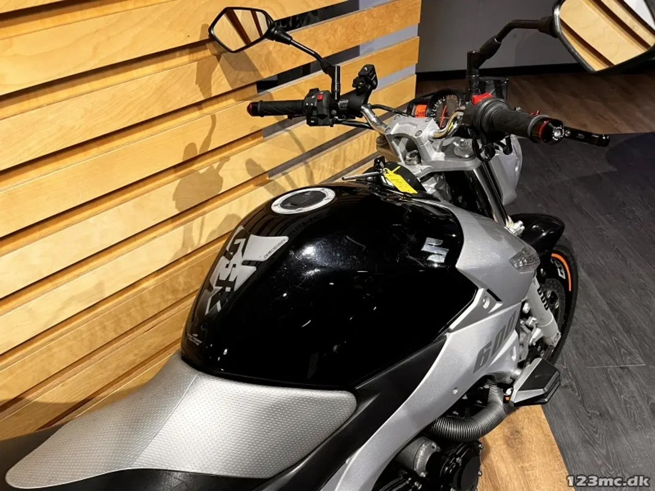 Billede 4 - Suzuki GSR 600