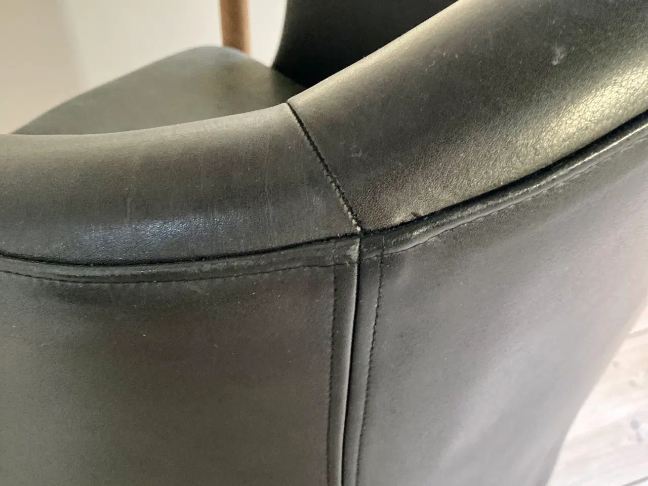 Billede 5 - STOUBY eg Dansk læderstol m/flot patina