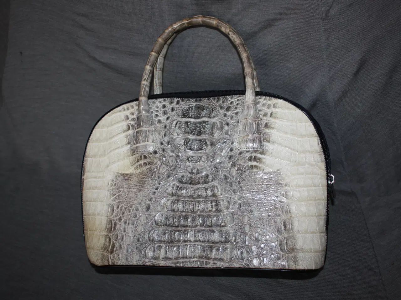 Billede 1 - River Genuine Crocodile Skin / krokodilleskind