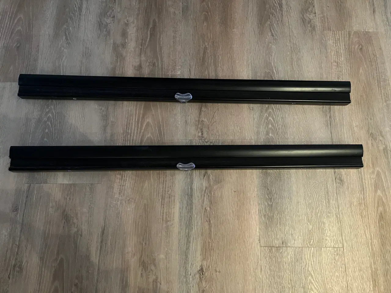 Billede 1 - 2 sorte plissegardiner B 100 cm, H 155
