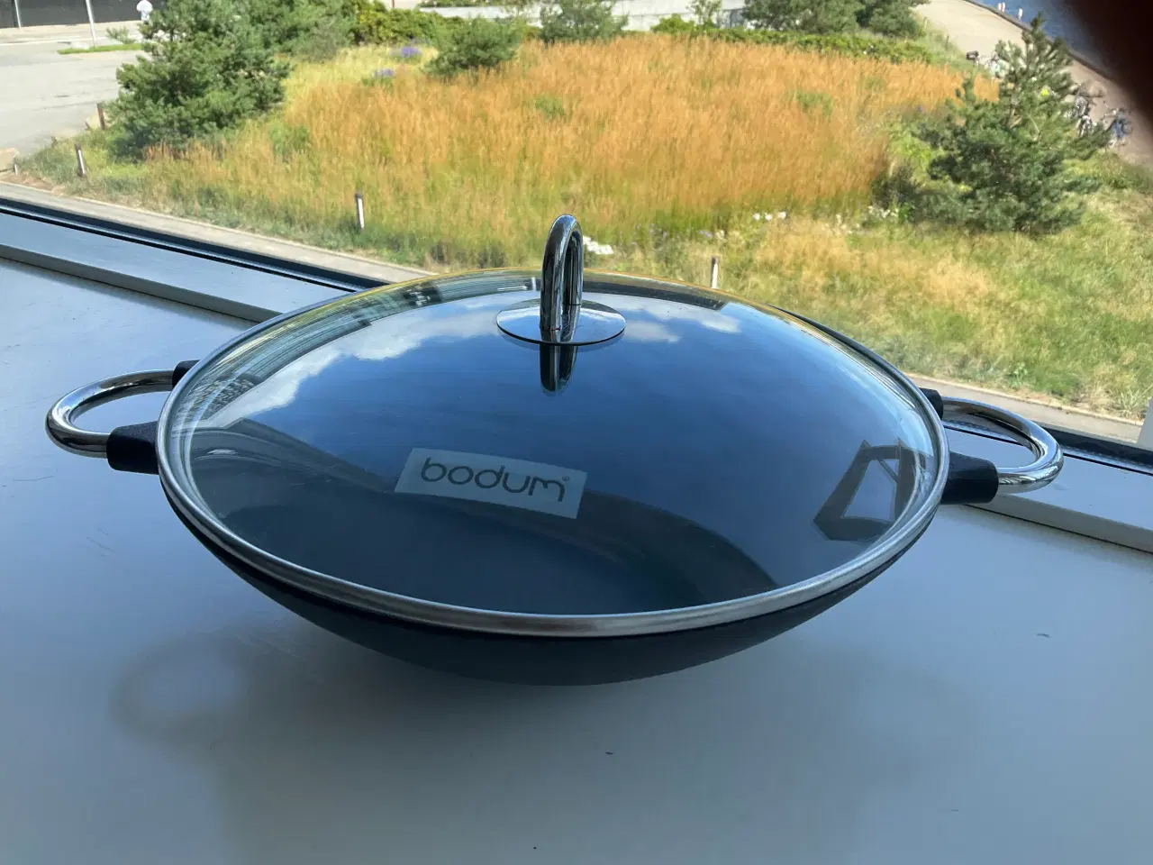 Billede 1 - Bodum, støbejern wok gryde