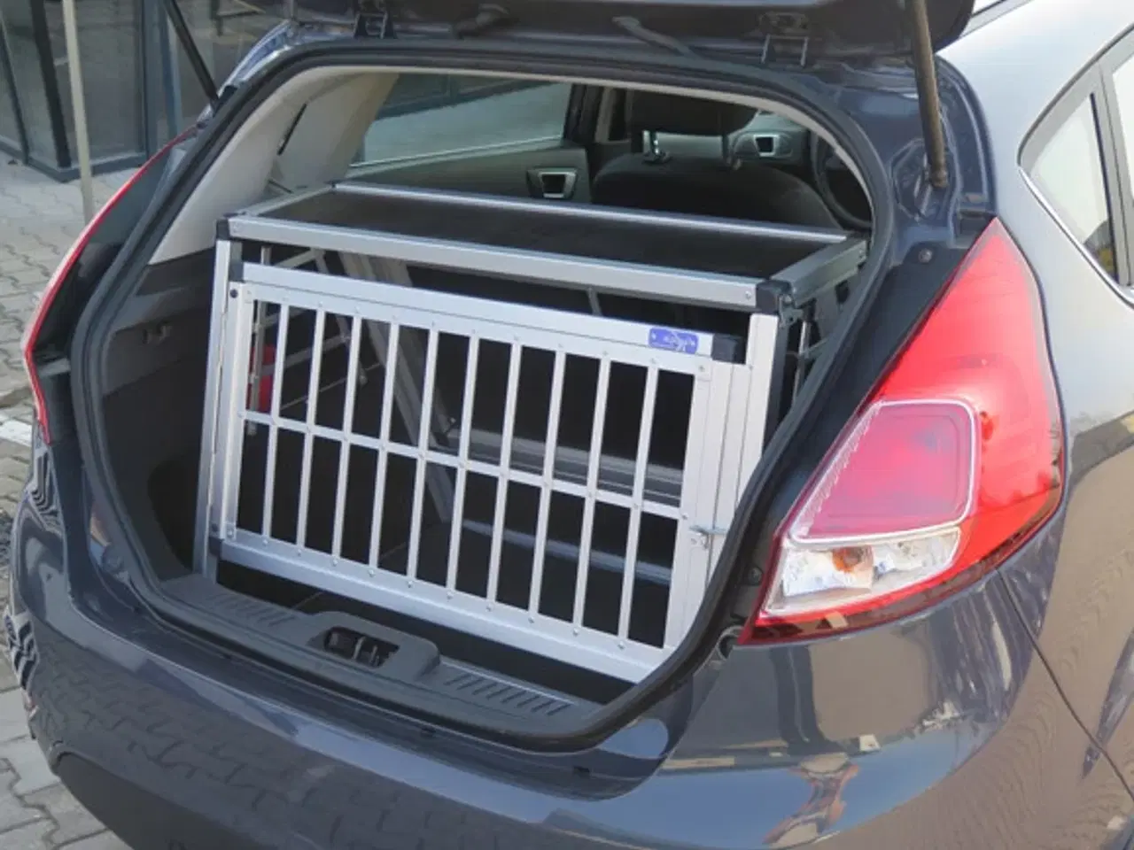 Billede 7 - Hundebur Doggy 60 "Hatchback"
