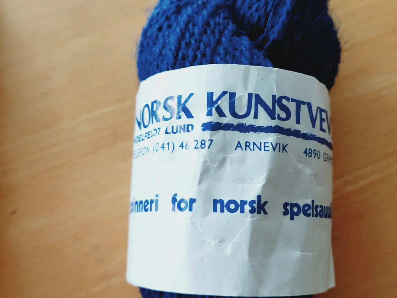 Billede 2 - Vævegarn Norsk uld 4 x100 gr