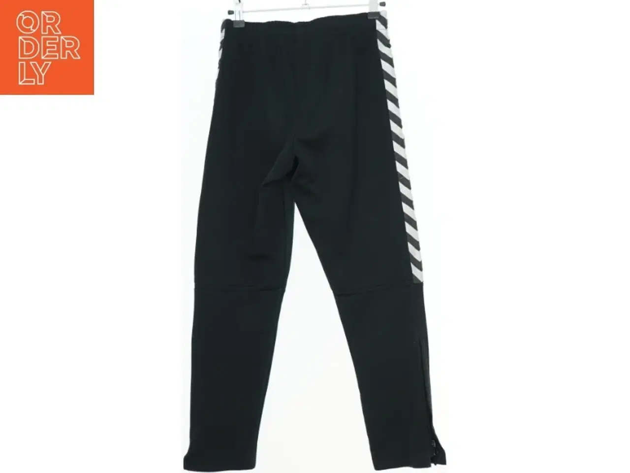 Billede 2 - Sorte Hummel træningsbukser fra Hummel (str. 152)