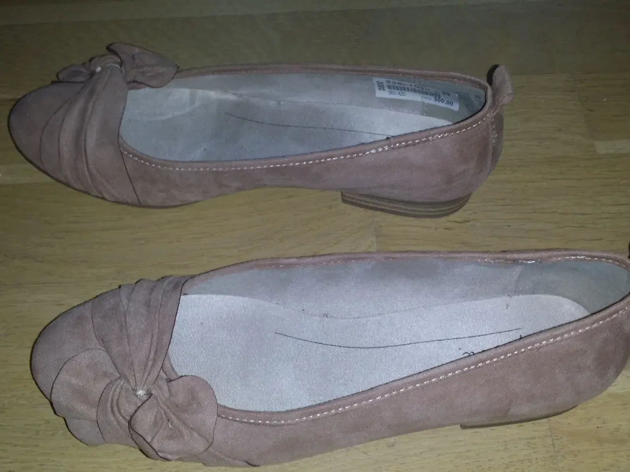 Billede 2 - Damesko	