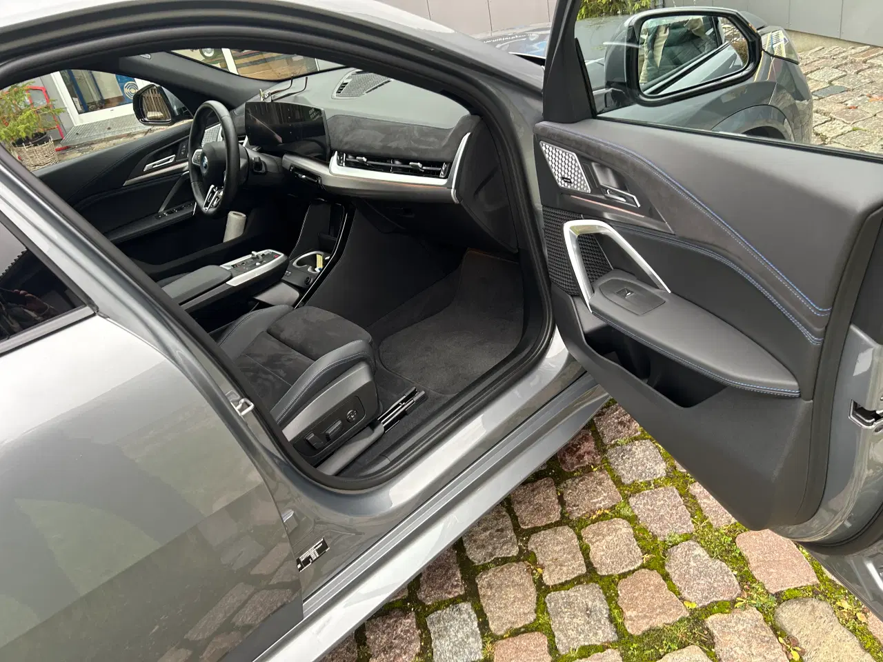 Billede 5 - BMW IX2 30 SPORT X-DRIVE SUW m træk & vinterhjul