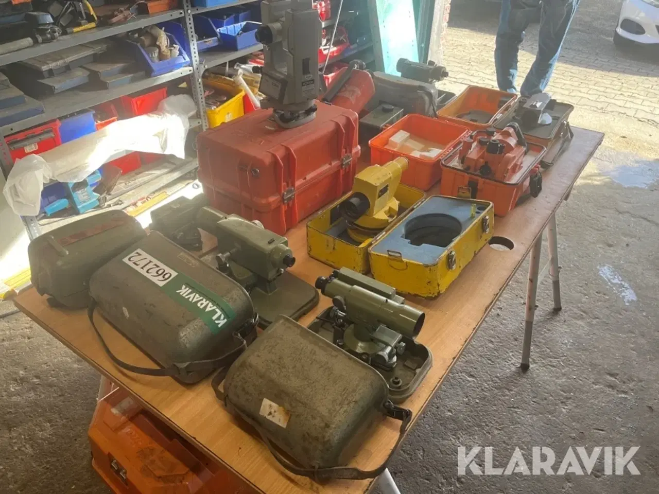 Billede 2 - Teodolitter 9 styk