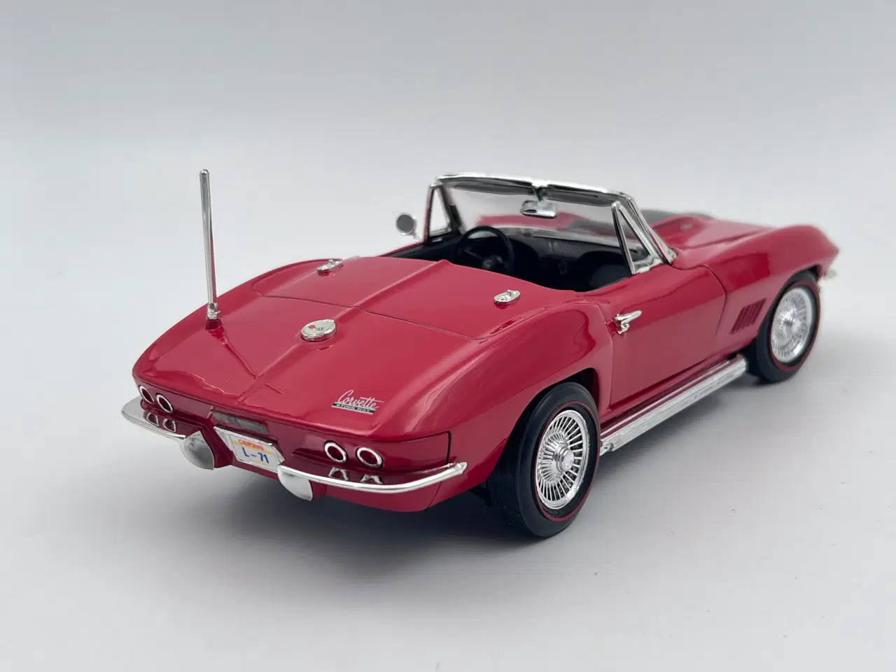 Billede 5 - 1967 Chevrolet Corvette L-71 1:18  Super flot 