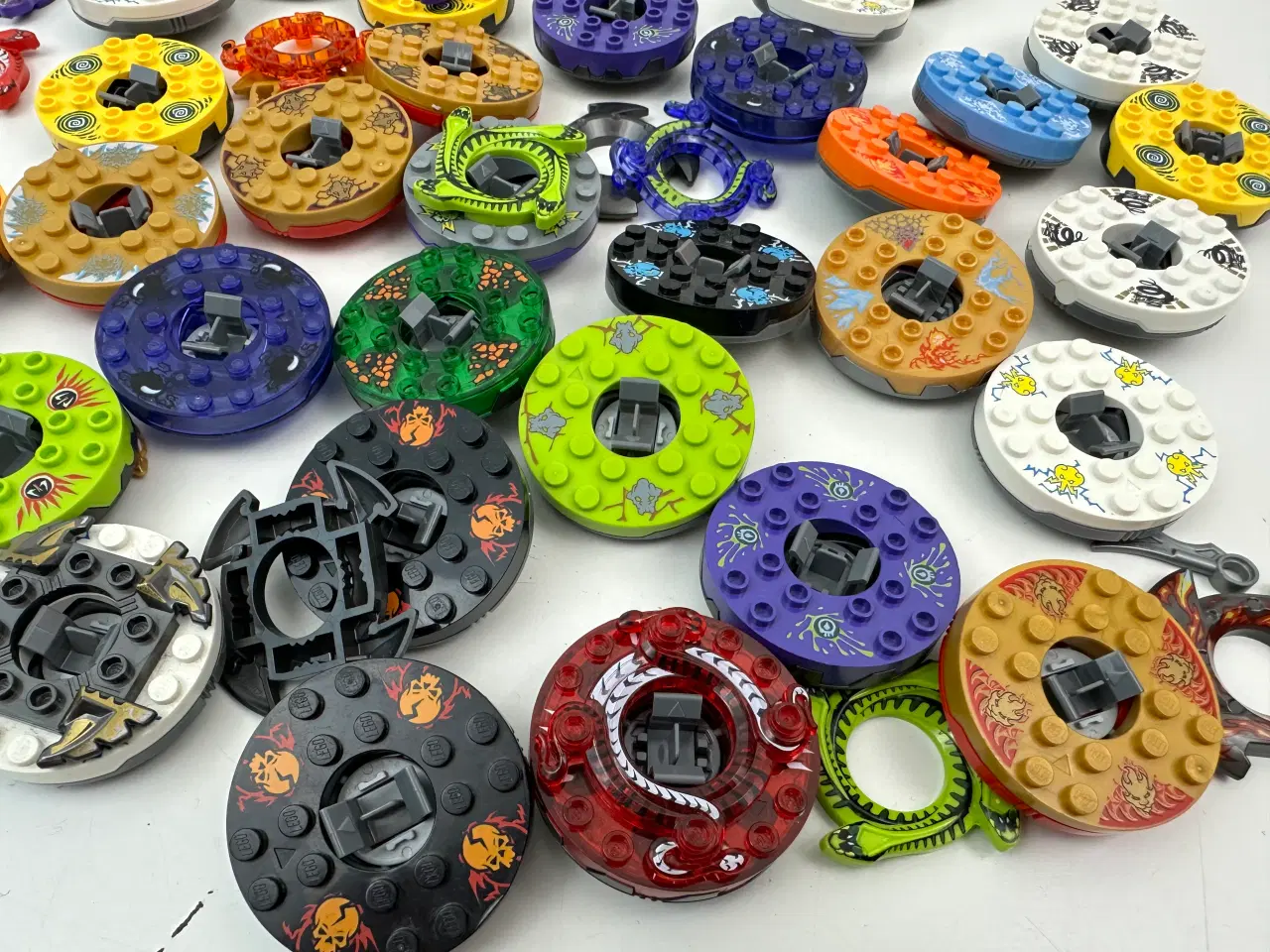 Billede 3 - Samling Ninjago Spinners