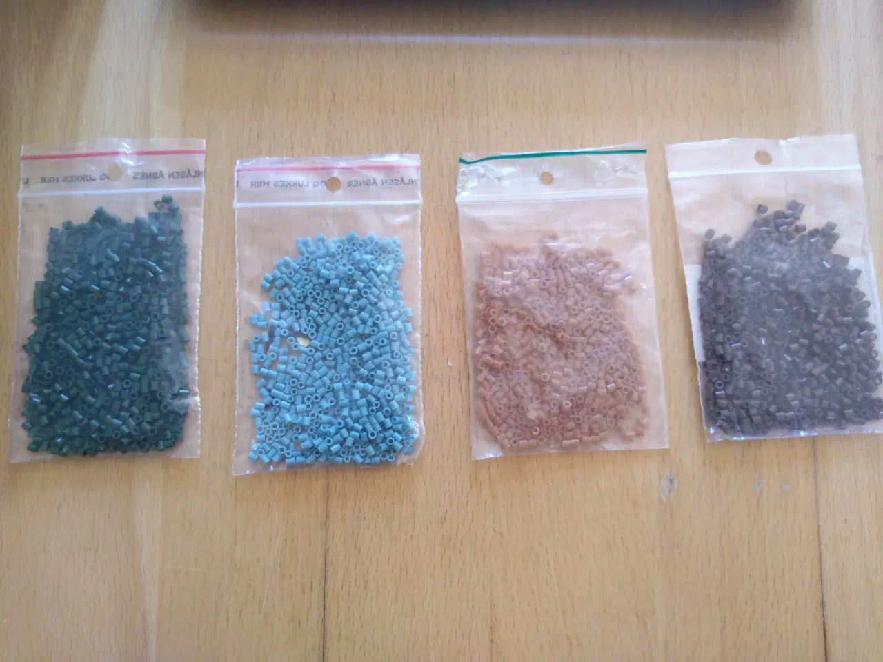 Billede 2 - Små perler samling