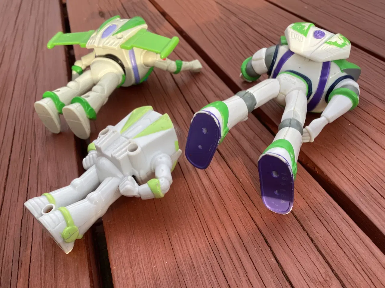 Billede 15 - Disney figurere Mickey, buzz, Aladdin mm
