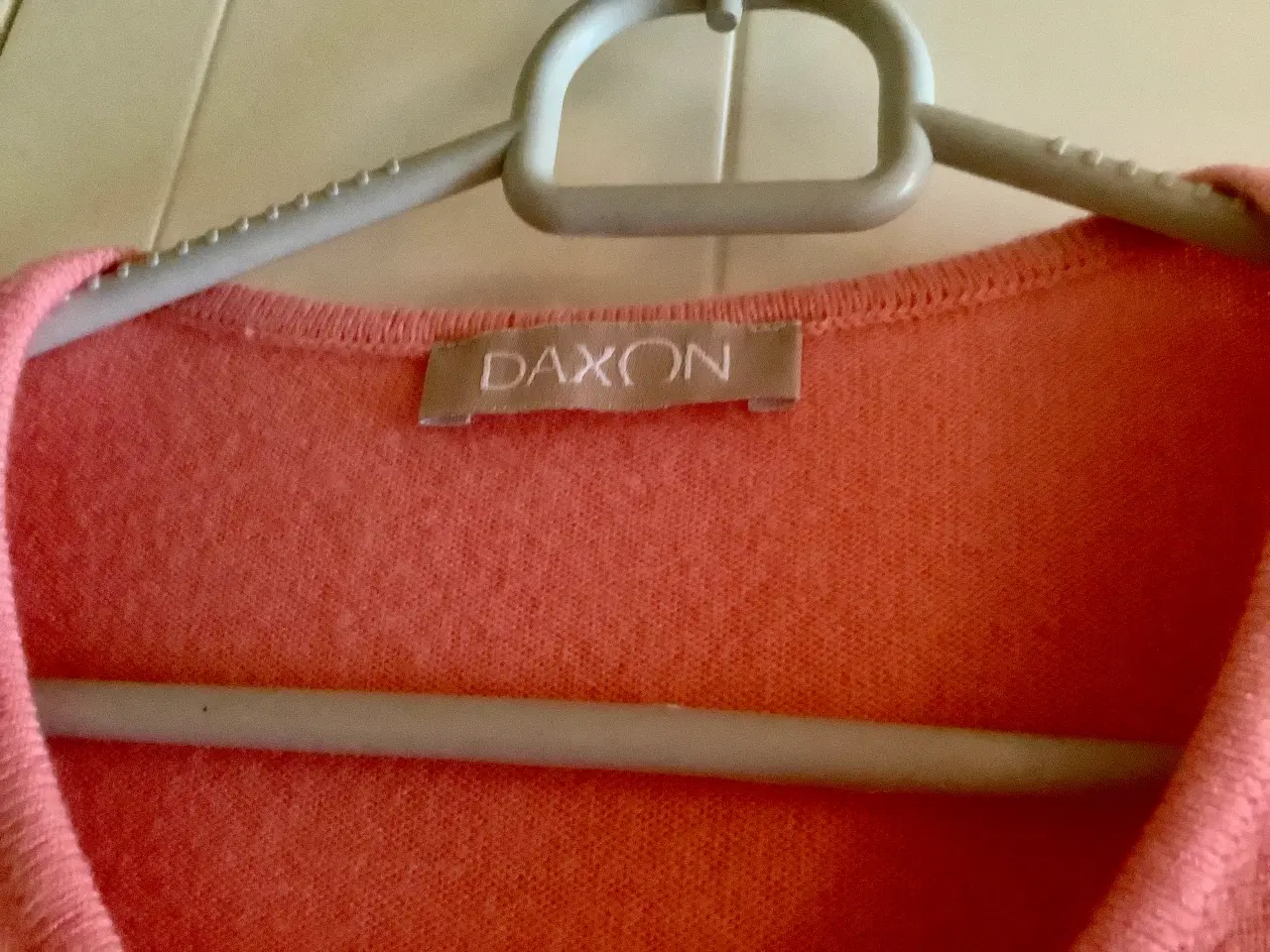 Billede 8 - Daxon cardigan med tilhørende top.