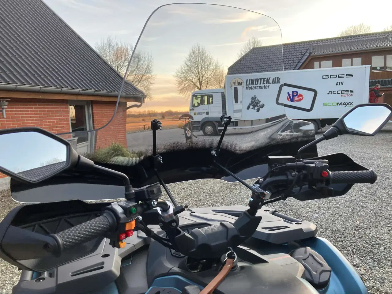 Billede 2 - ATV GOES XWOLF 700 MAX på bil plader