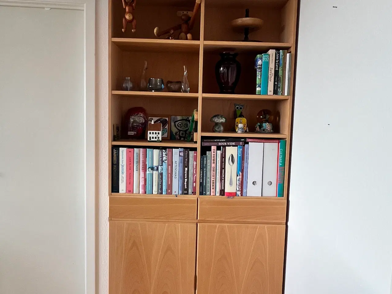 Billede 1 - KLIM Furniture reol