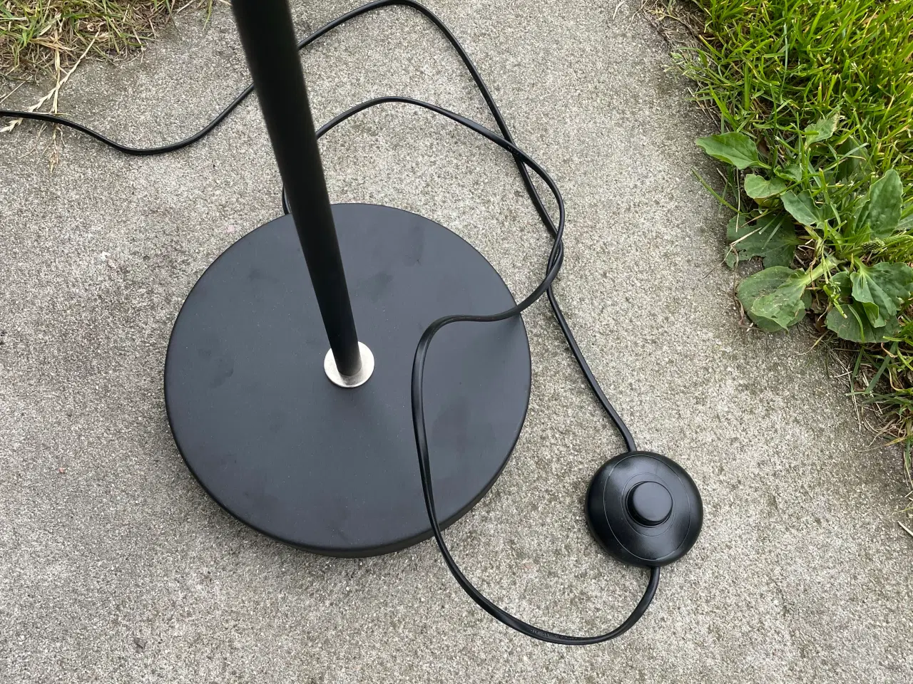 Billede 3 - Gulvlampe med pliseret skærm