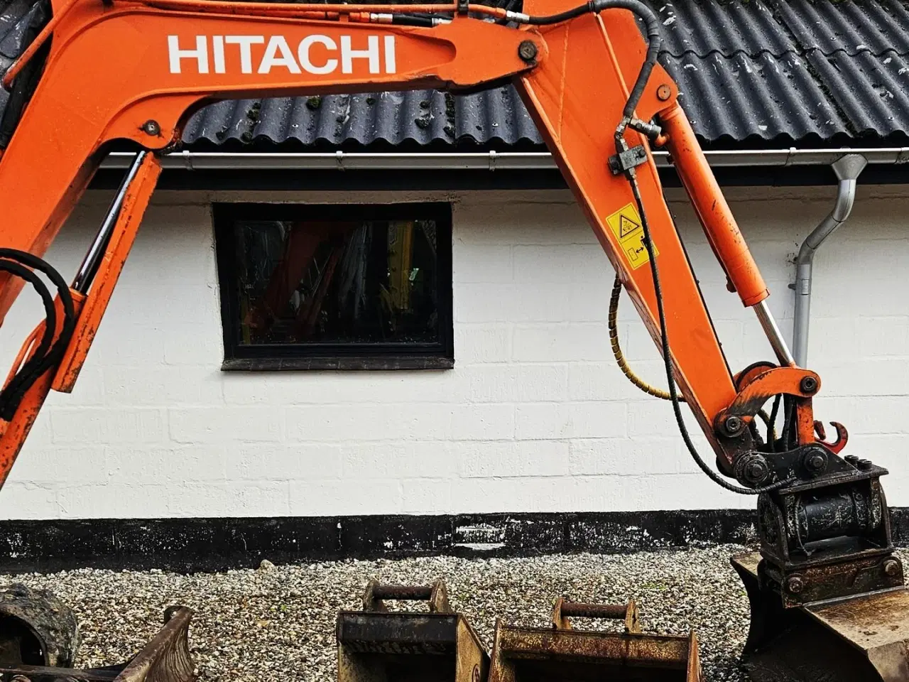 Billede 7 - Hitachi ZX27-3 / powertilt og skovlsæt / årgang 2010