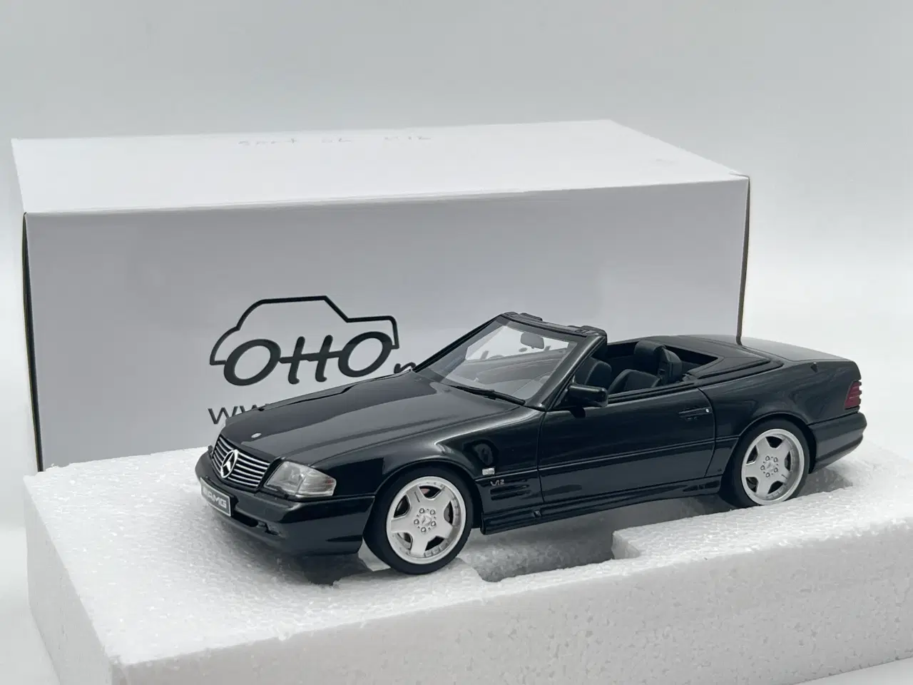 Billede 1 - 1997 Mercedes SL 73 AMG 1:18 