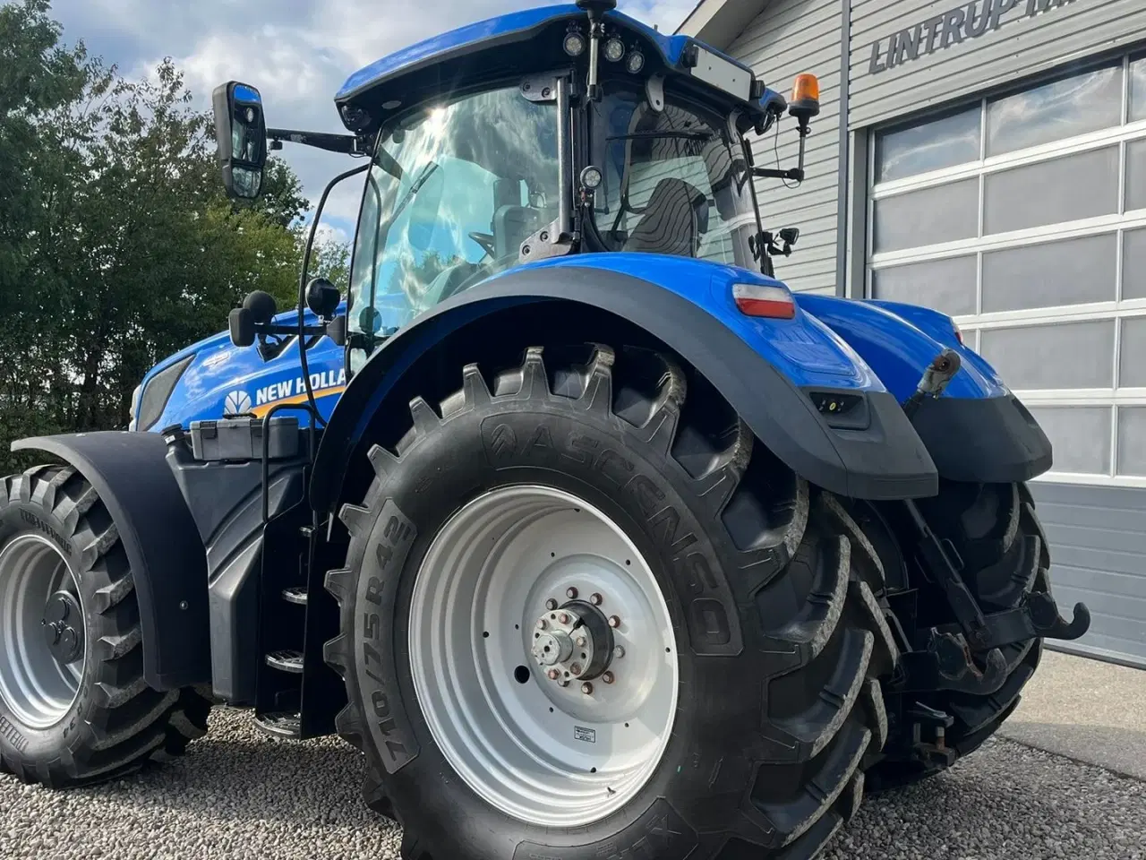 Billede 3 - New Holland T7.315 HD med frontlift og front PTO.