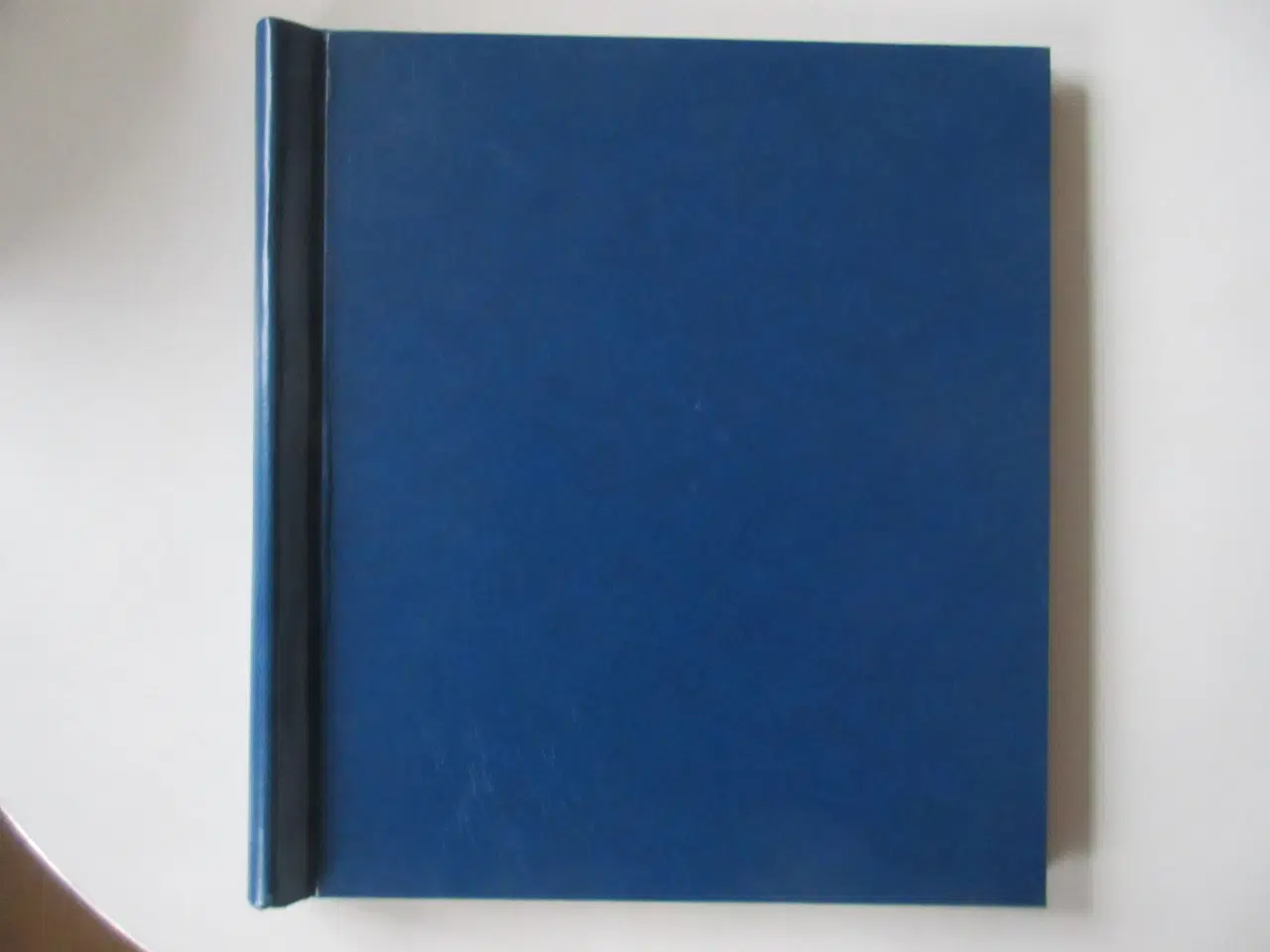 Billede 1 - Blå springbind inkl 30 blanke sider