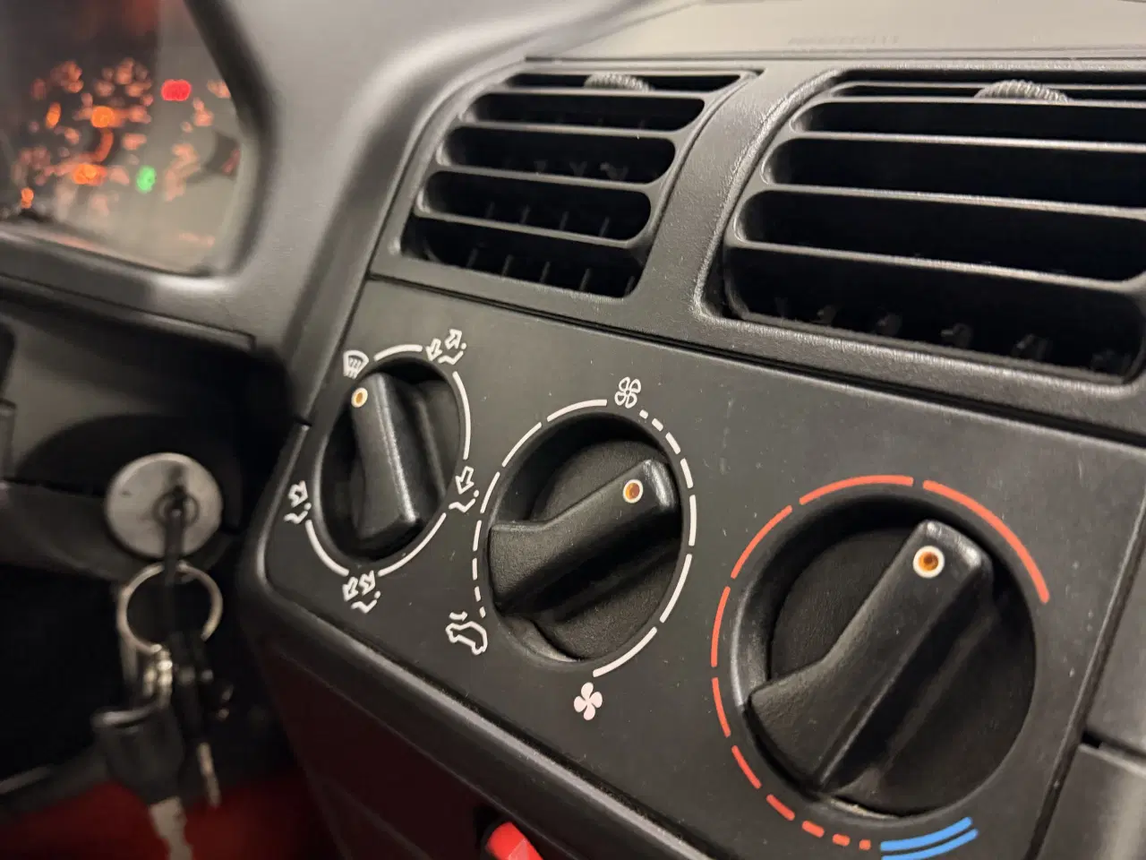 Billede 7 - Peugeot 205 1.9 Rallye look 