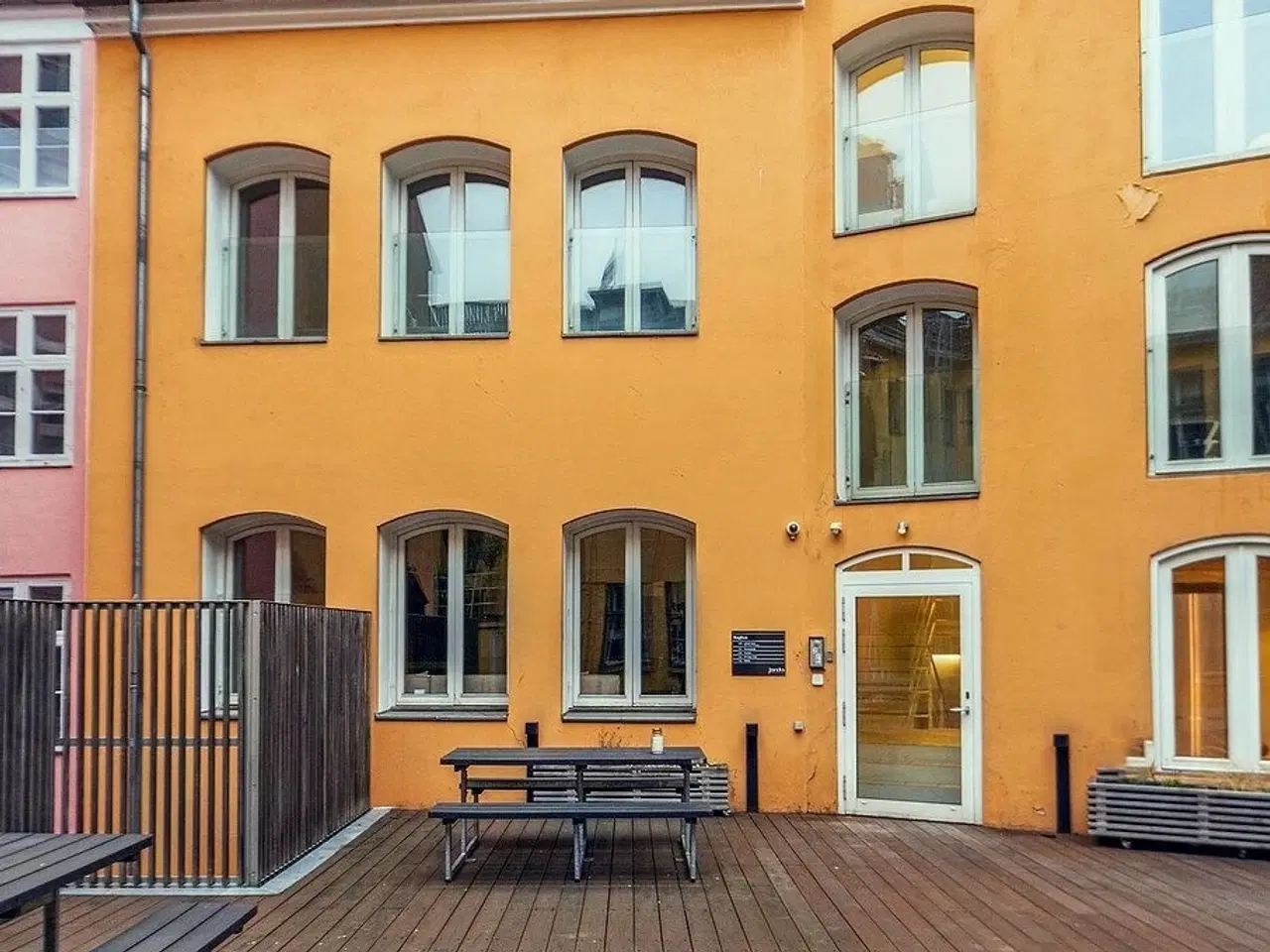 Billede 12 - INGEN BINDING - Lyst og indbyde kontor på 117 m² med adgang til kæmpe terrasse