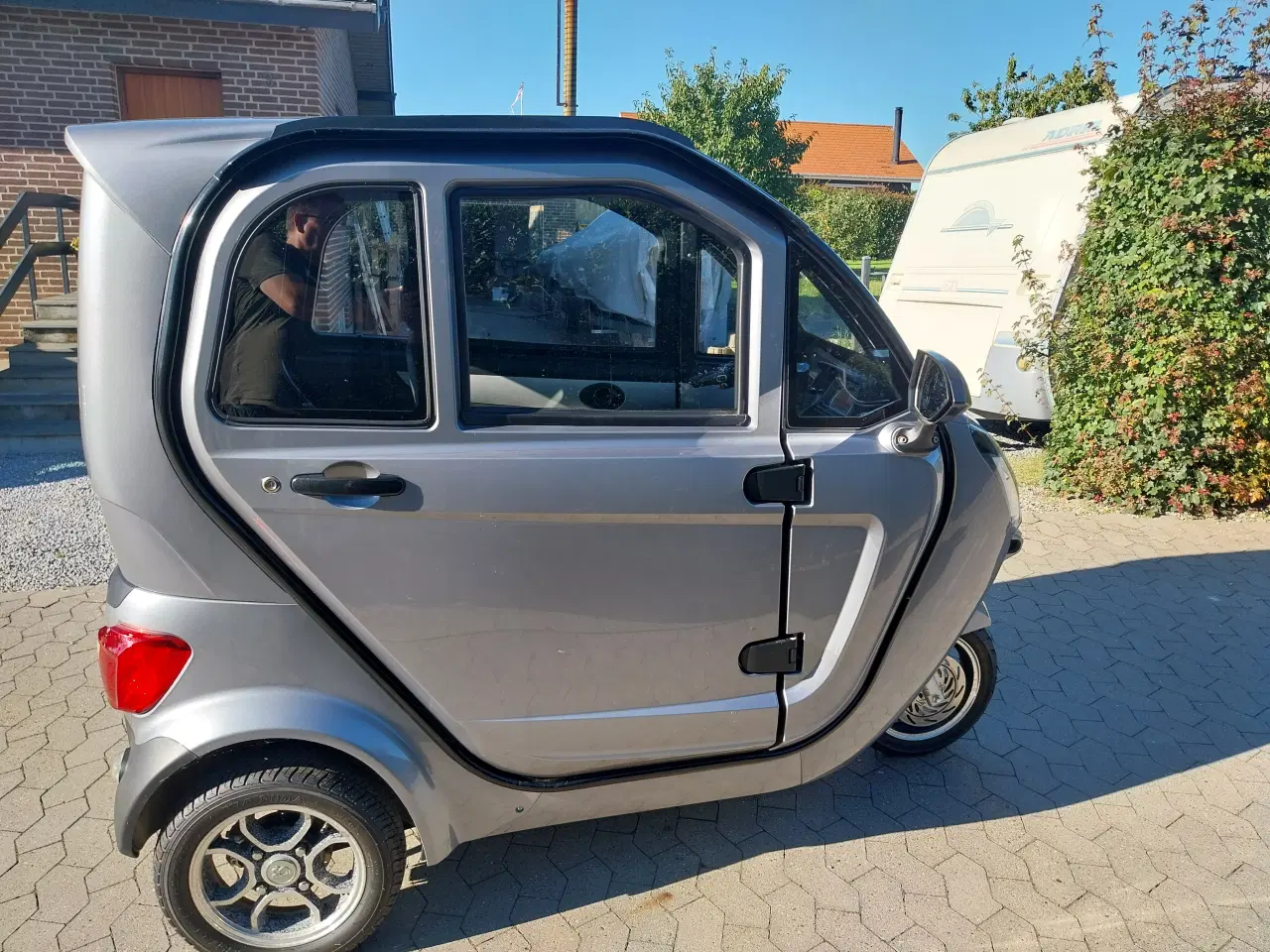 Billede 3 - Kabinescooter Bach 26 delux S100 metal grå 