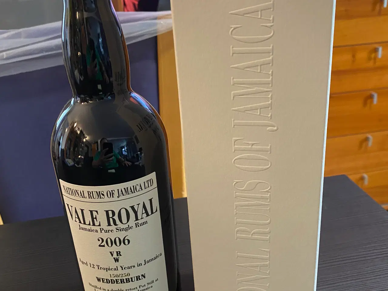 Billede 4 - Vale Royal Rom 12års fra Jamaica