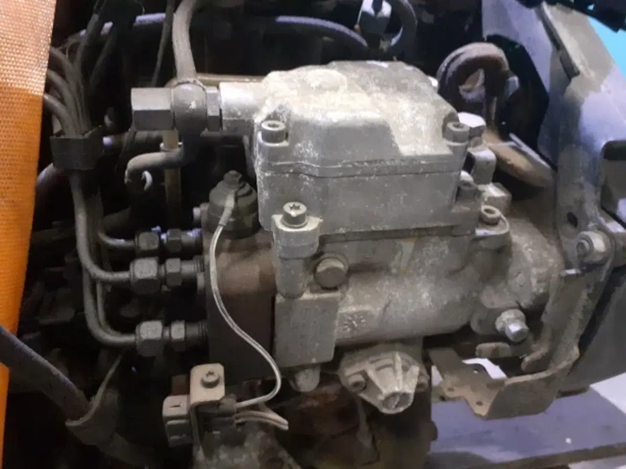 Billede 8 - Volvo V70 Motor