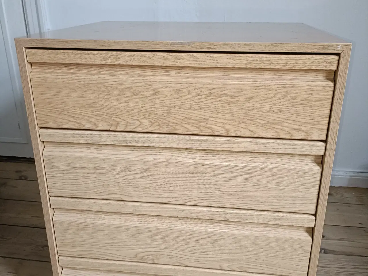 Billede 1 - Oak-Style 4 Chest of Drawers