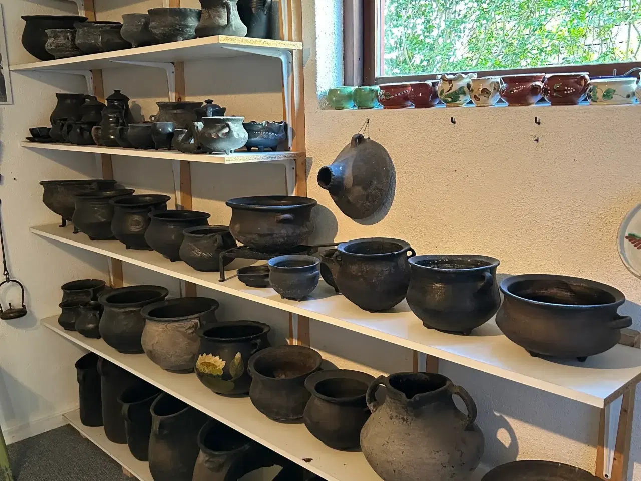 Billede 1 - Samling af jydepotter